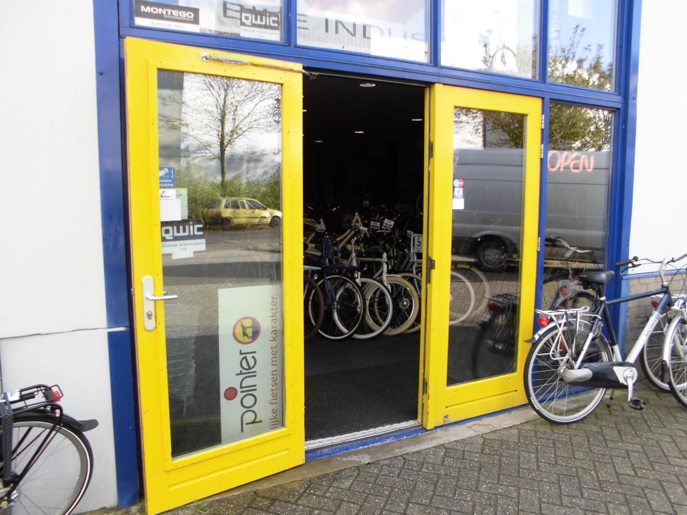 In de showroom van BaTeco Tweewielers